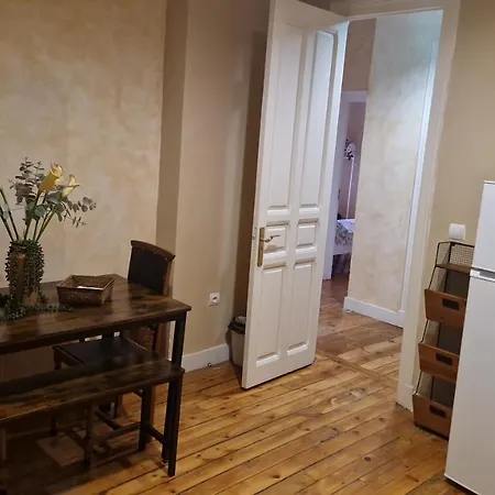 Centrovalladolid Vendégház *